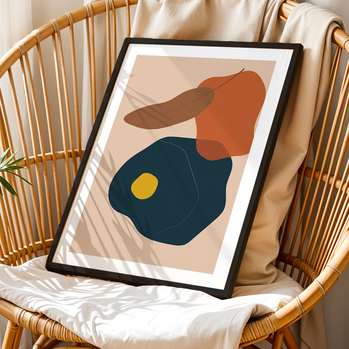 Minimal Shape Wall Frame