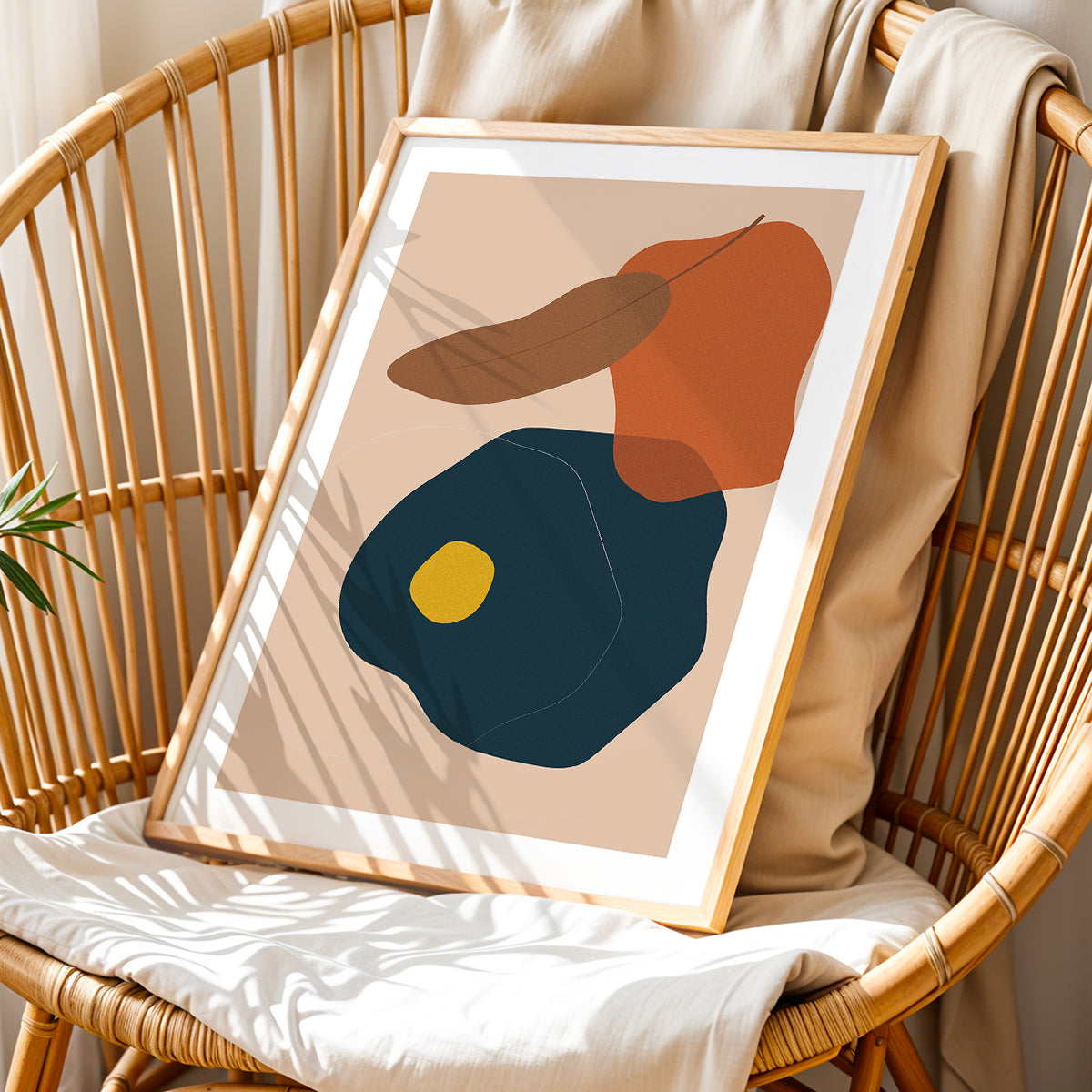 Minimal Shape Wall Frame