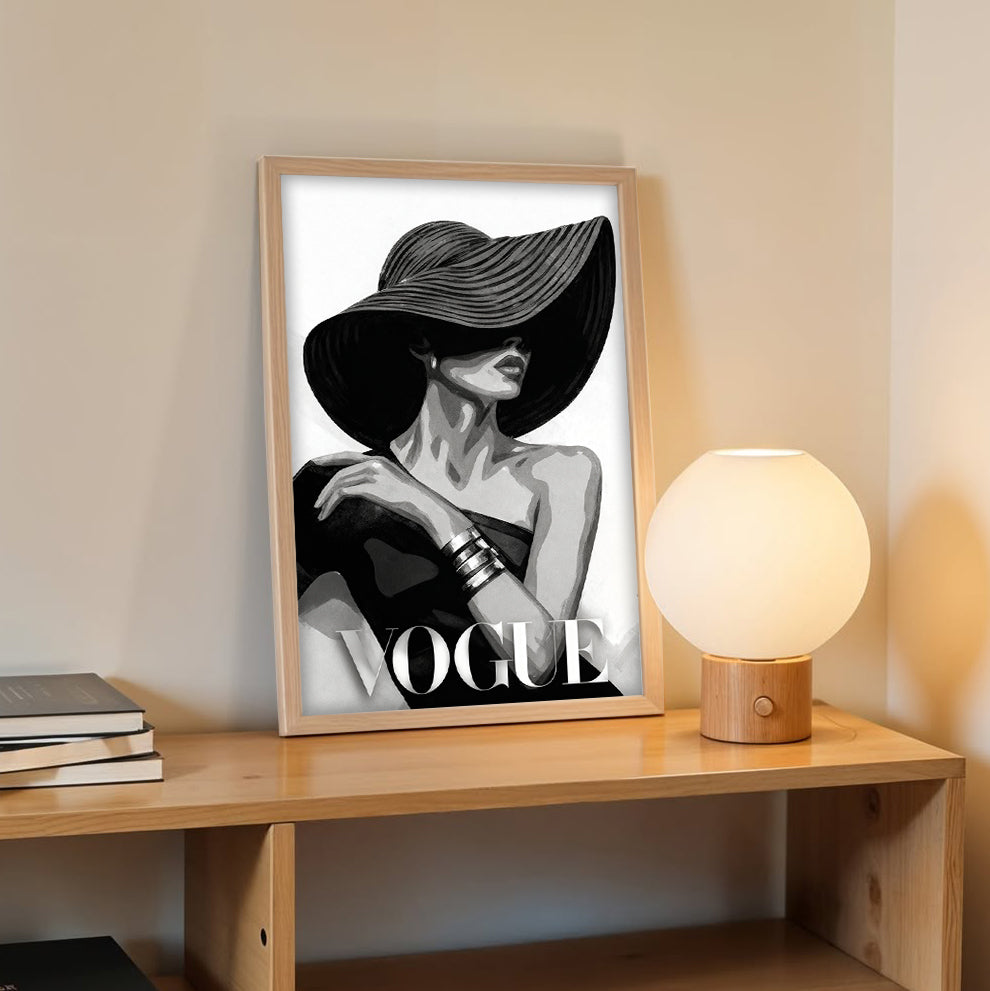 VOGUE Fashion Lady Black & White Framed Wall Art